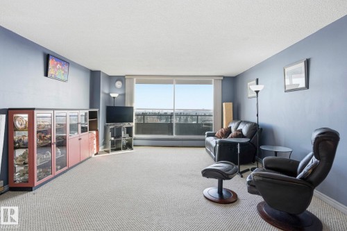 814 13910 Stony Plain Road, Edmonton, AB - Indoor