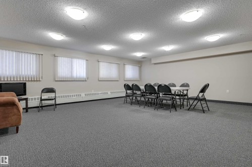 104 9525 162 Avenue, Edmonton, AB - Indoor