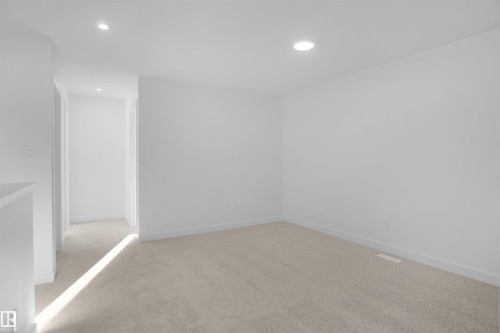 1178 South Creek Wynd, Stony Plain, AB - Indoor Photo Showing Other Room