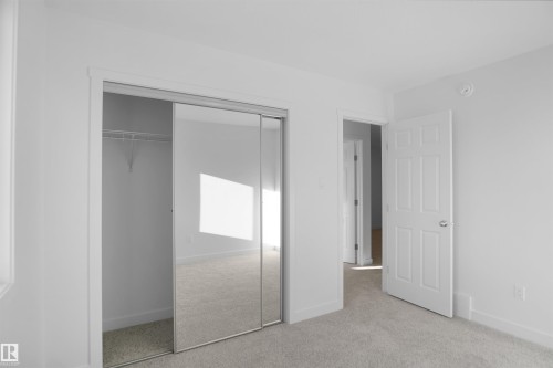 1178 South Creek Wynd, Stony Plain, AB - Indoor Photo Showing Other Room