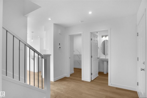 1178 South Creek Wynd, Stony Plain, AB - Indoor Photo Showing Other Room