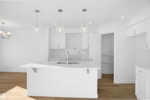 1178 South Creek Wynd, Stony Plain, AB - Indoor Photo Showing Kitchen With Upgraded Kitchen