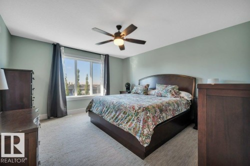 6123 19 Avenue, Edmonton, AB - Indoor Photo Showing Bedroom