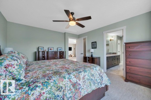 6123 19 Avenue, Edmonton, AB - Indoor Photo Showing Bedroom