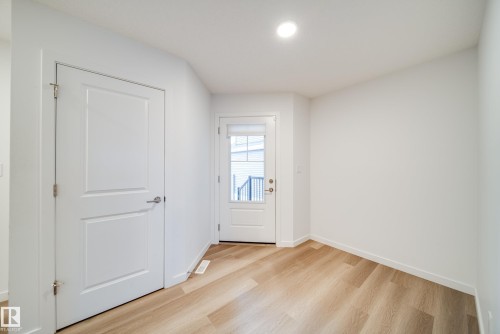 2838 152 Avenue, Edmonton, AB - Indoor Photo Showing Other Room