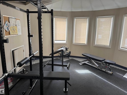 View of exercise area - 605 8728 Gateway Boulevard, Edmonton, AB - Indoor Photo Showing Gym Room