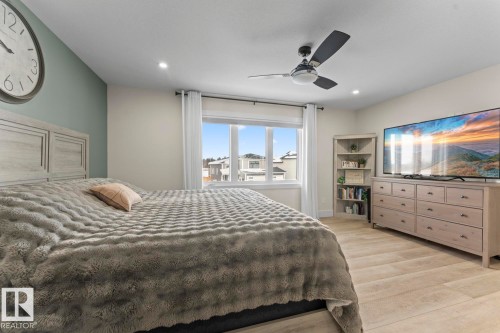 315 Waterton Way, Cold Lake, AB - Indoor Photo Showing Bedroom