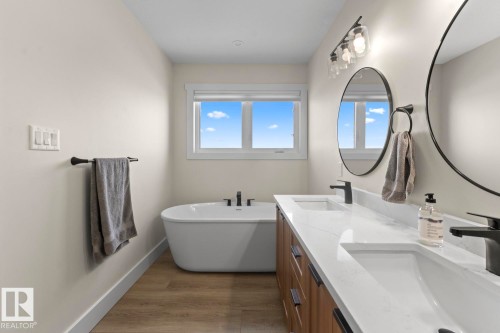315 Waterton Way, Cold Lake, AB - Indoor Photo Showing Bathroom