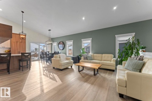 315 Waterton Way, Cold Lake, AB - Indoor Photo Showing Living Room