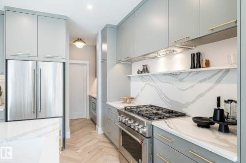 17427 7 Street, Edmonton, AB - Indoor Photo Showing Kitchen With Upgraded Kitchen