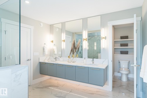 17427 7 Street, Edmonton, AB - Indoor Photo Showing Bathroom