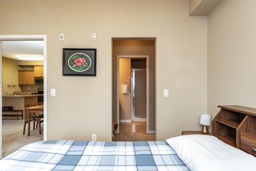 227 16807 100 Avenue, Edmonton, AB - Indoor Photo Showing Bedroom