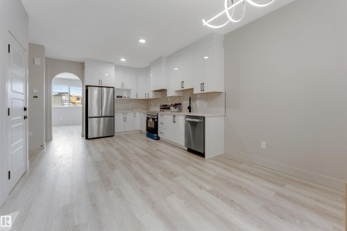4371 37 Street, Beaumont, AB - Indoor Photo Showing Kitchen