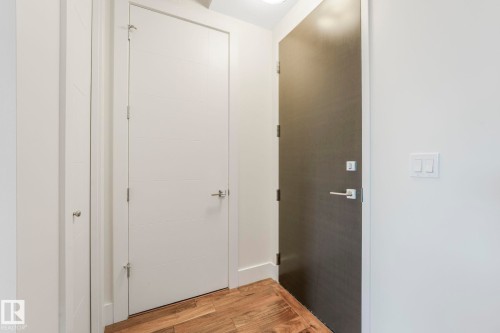 814 200 Bellerose Drive, St. Albert, AB - Indoor Photo Showing Other Room