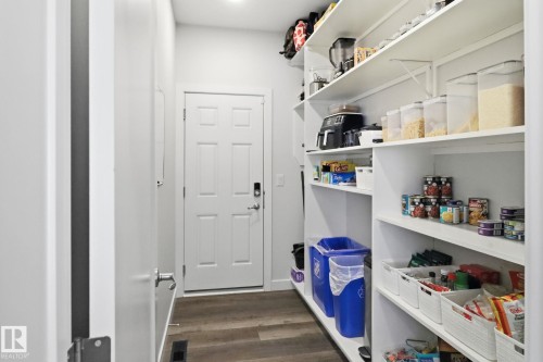 5108 Lark Crescent Nw, Edmonton, AB - Indoor