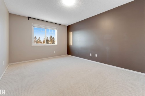 1625 Melrose Place, Edmonton, AB - Indoor Photo Showing Other Room