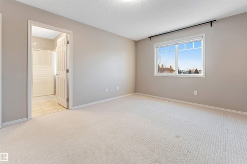 1625 Melrose Place, Edmonton, AB - Indoor Photo Showing Other Room