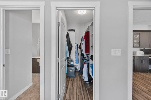 105 Houle Drive, Morinville, AB - Indoor