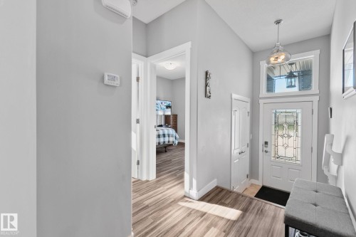 105 Houle Drive, Morinville, AB - Indoor Photo Showing Other Room