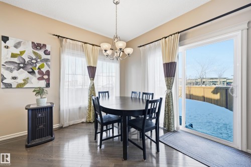 40 Becker Crescent, Fort Saskatchewan, AB - Indoor Photo Showing Dining Room