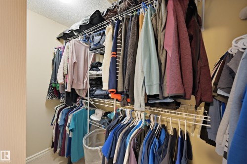 40 Becker Crescent, Fort Saskatchewan, AB - Indoor With Storage