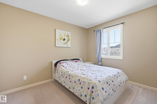 40 Becker Crescent, Fort Saskatchewan, AB - Indoor Photo Showing Bedroom