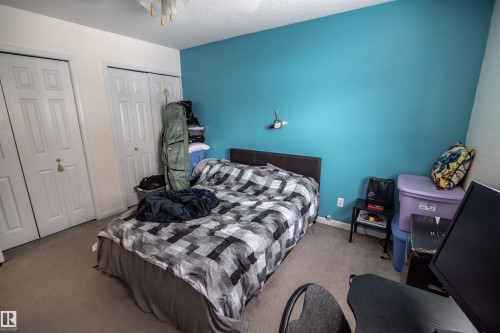4727 52A Street, Rural Lac Ste. Anne County, AB - Indoor Photo Showing Bedroom