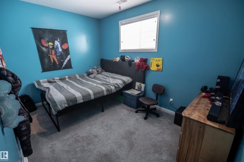 4727 52A Street, Rural Lac Ste. Anne County, AB - Indoor Photo Showing Bedroom