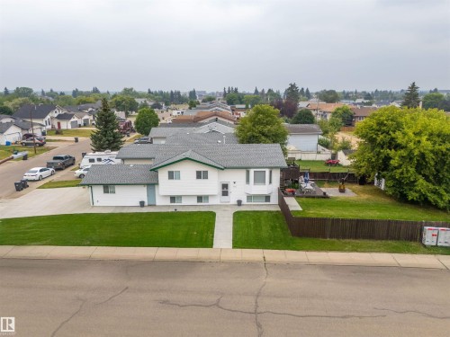 4502 49 Avenue, Cold Lake, AB 