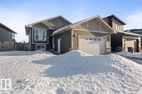 1453 Wildrye Crescent, Cold Lake, AB - Outdoor With Facade
