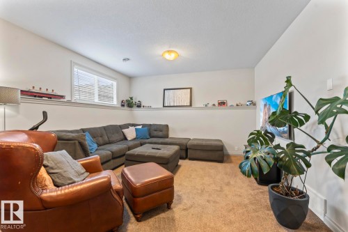 1453 Wildrye Crescent, Cold Lake, AB - Indoor Photo Showing Living Room