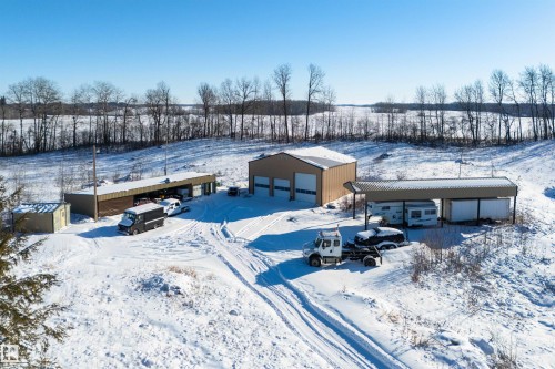 52309 Rge Road 22, Rural Parkland County, AB - Outdoor