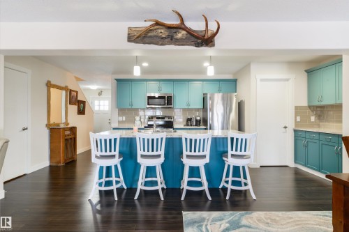 4914 47 Street, Redwater, AB - Indoor