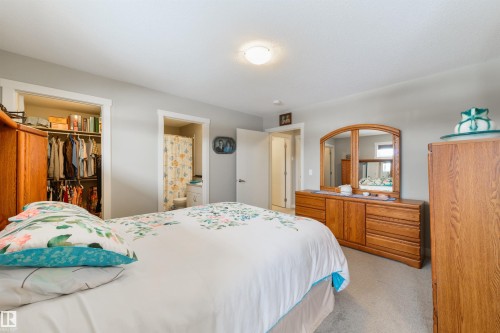 4914 47 Street, Redwater, AB - Indoor Photo Showing Bedroom