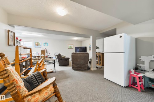 4914 47 Street, Redwater, AB - Indoor
