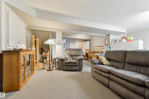 4914 47 Street, Redwater, AB - Indoor Photo Showing Living Room