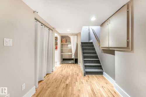 11036 125 Street, Edmonton, AB - Indoor Photo Showing Other Room