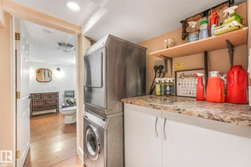 11036 125 Street, Edmonton, AB - Indoor Photo Showing Laundry Room