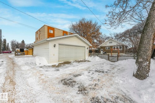 11036 125 Street, Edmonton, AB - Outdoor