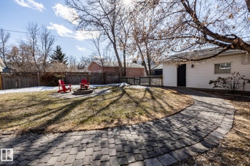 11036 125 Street, Edmonton, AB - Outdoor