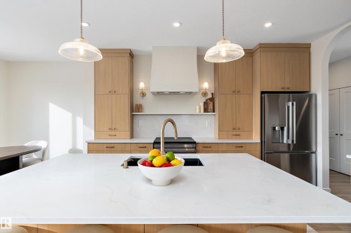 13 50408 Rr 203, Rural Beaver County, AB - Indoor Photo Showing Kitchen