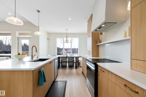 13 50408 Rr 203, Rural Beaver County, AB - Indoor Photo Showing Kitchen With Double Sink With Upgraded Kitchen