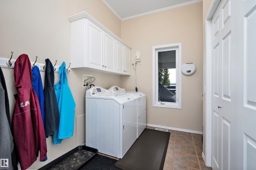 62001 Twp Road 462 A, Rural Wetaskiwin County, AB - Indoor Photo Showing Laundry Room
