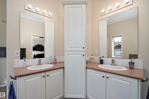 62001 Twp Road 462 A, Rural Wetaskiwin County, AB - Indoor Photo Showing Bathroom