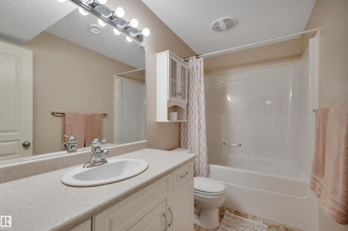 3503 20 Street, Edmonton, AB - Indoor Photo Showing Bathroom