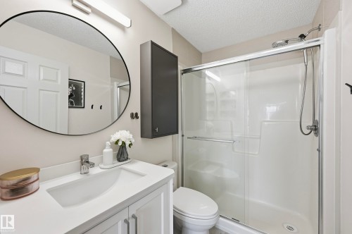 Welcome to #129 2905 141 ST SW - 129 2905 141 Street, Edmonton, AB - Indoor Photo Showing Bathroom