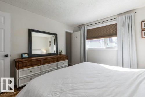 3502 41 Street, Leduc, AB - Indoor Photo Showing Bedroom
