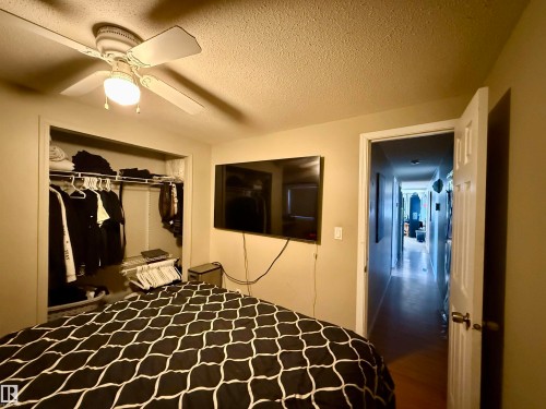 5072 43 St, Drayton Valley, AB - Indoor