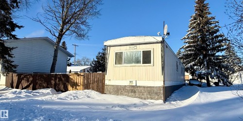 5072 43 St, Drayton Valley, AB - Outdoor