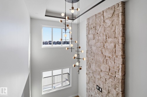 Unfurnished dining area with hanging lights - 90 Eldridge Point(E), St. Albert, AB - Indoor